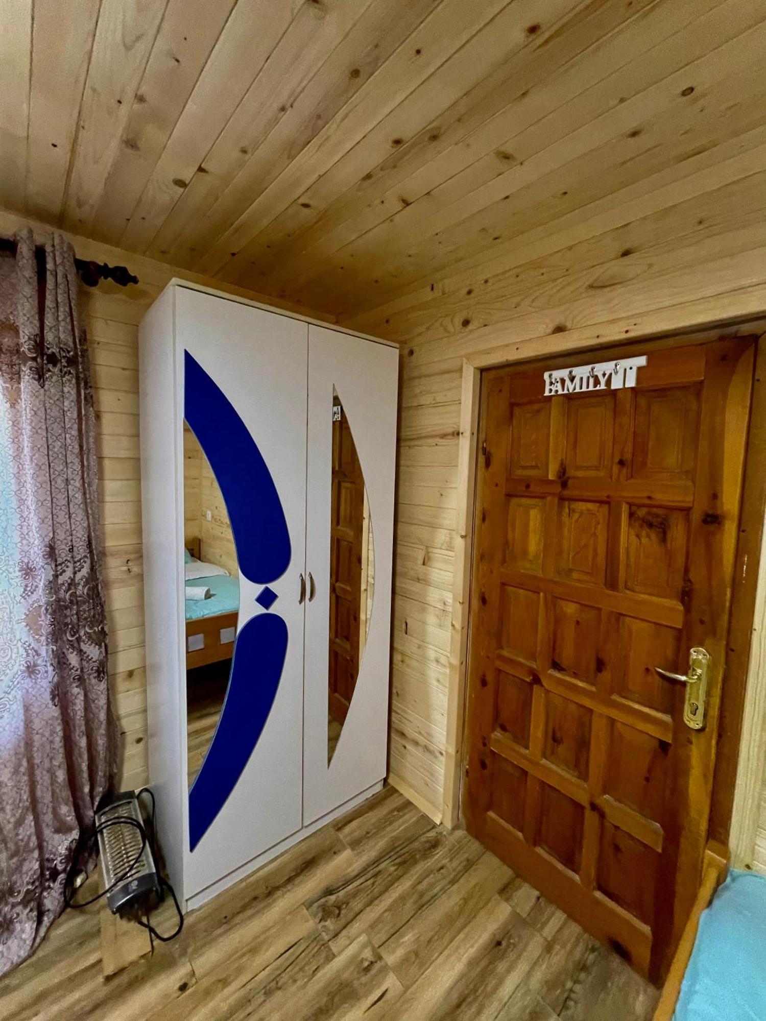 Lazer Cardaku Guesthouse Валбона Екстериор снимка