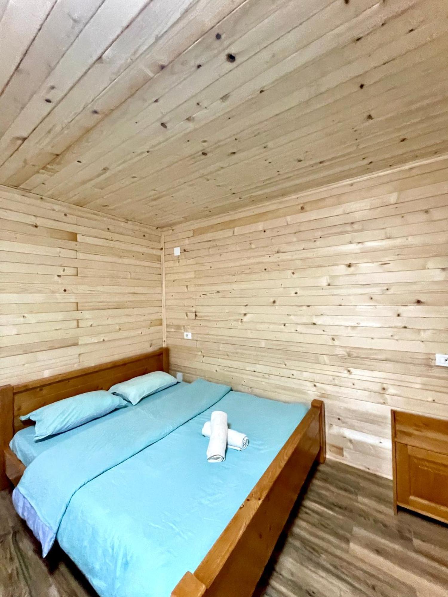 Lazer Cardaku Guesthouse Валбона Екстериор снимка